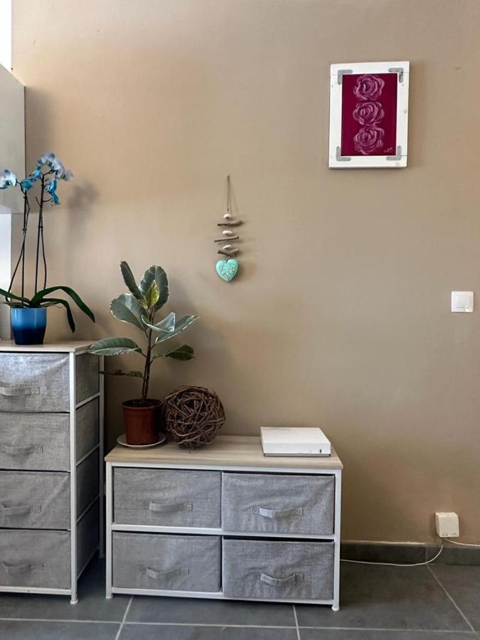 Font Romeu Apartment Luaran gambar