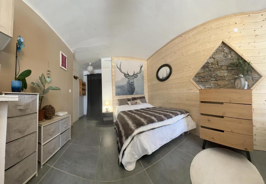 Font Romeu Apartment Luaran gambar